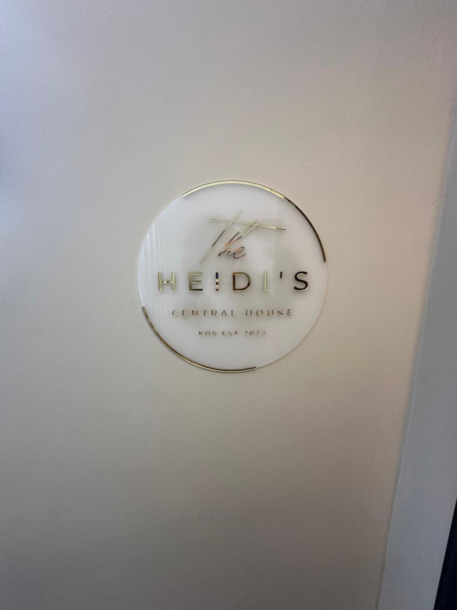 The Heidi'S Central House 科斯镇 外观 照片