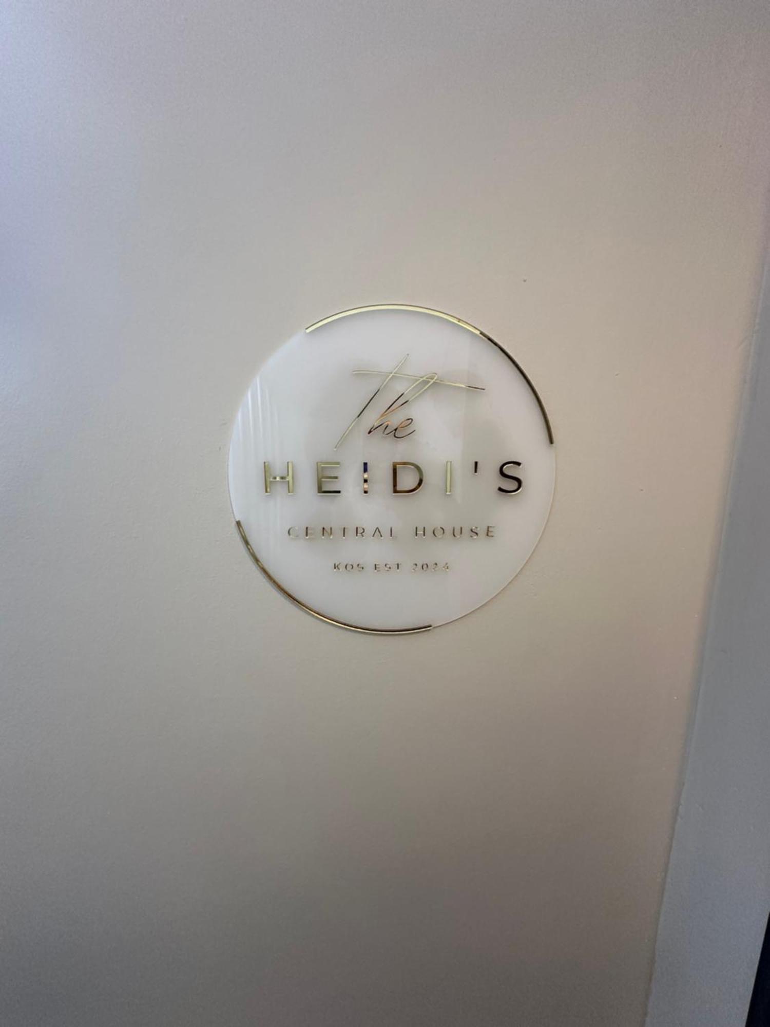 The Heidi'S Central House 科斯镇 外观 照片