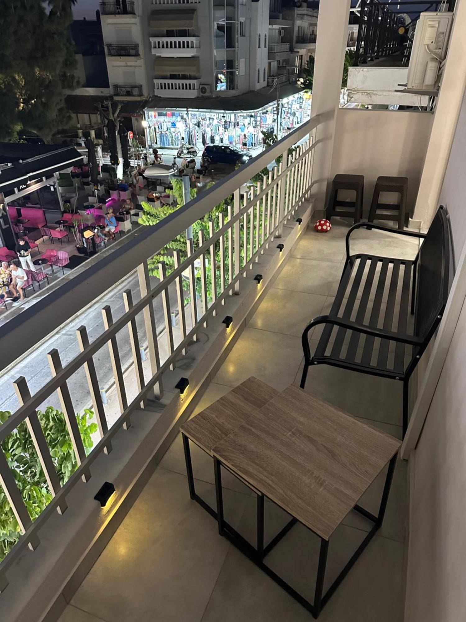 The Heidi'S Central House 科斯镇 外观 照片