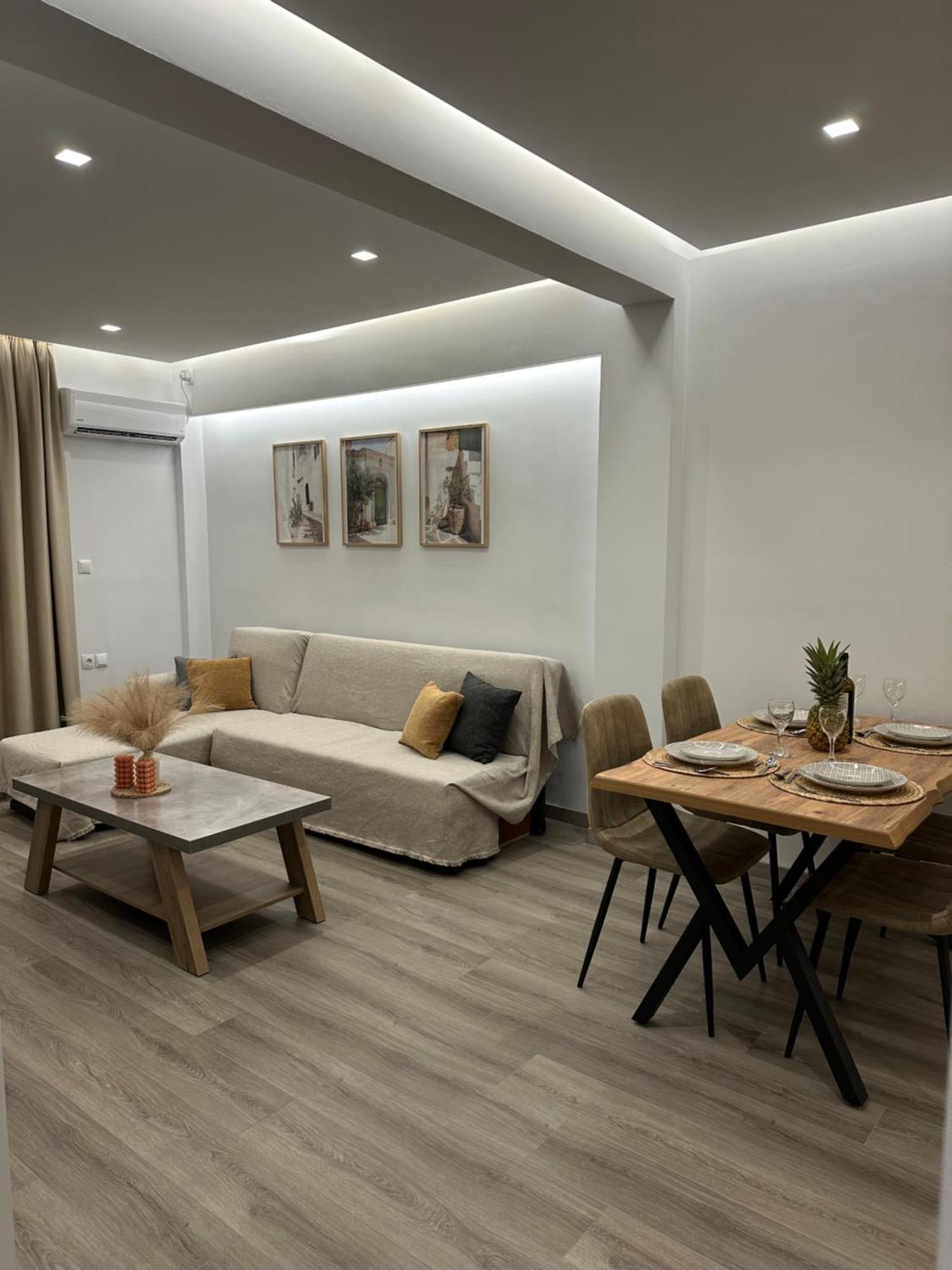 The Heidi'S Central House 科斯镇 外观 照片